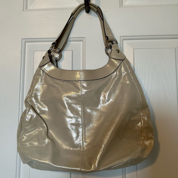 Coach pearlescent metallic handbag EXCELLENT! - Picture 3 of 13